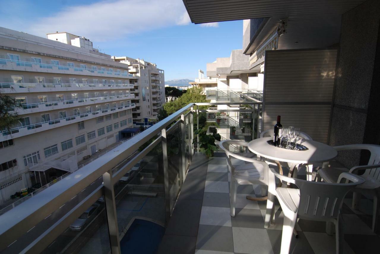 Zeus Montblanc Apartment Salou Luaran gambar
