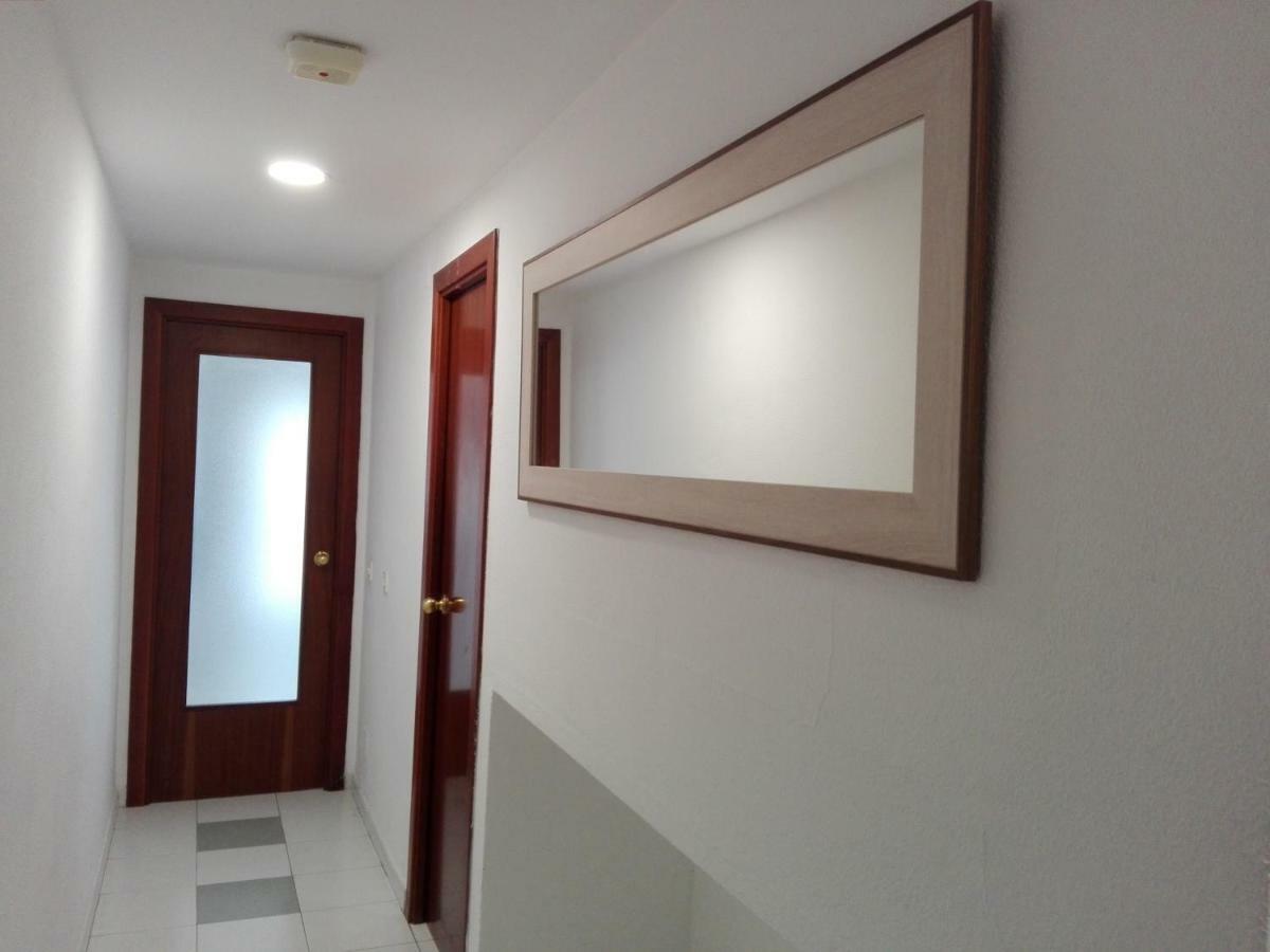 Zeus Montblanc Apartment Salou Luaran gambar