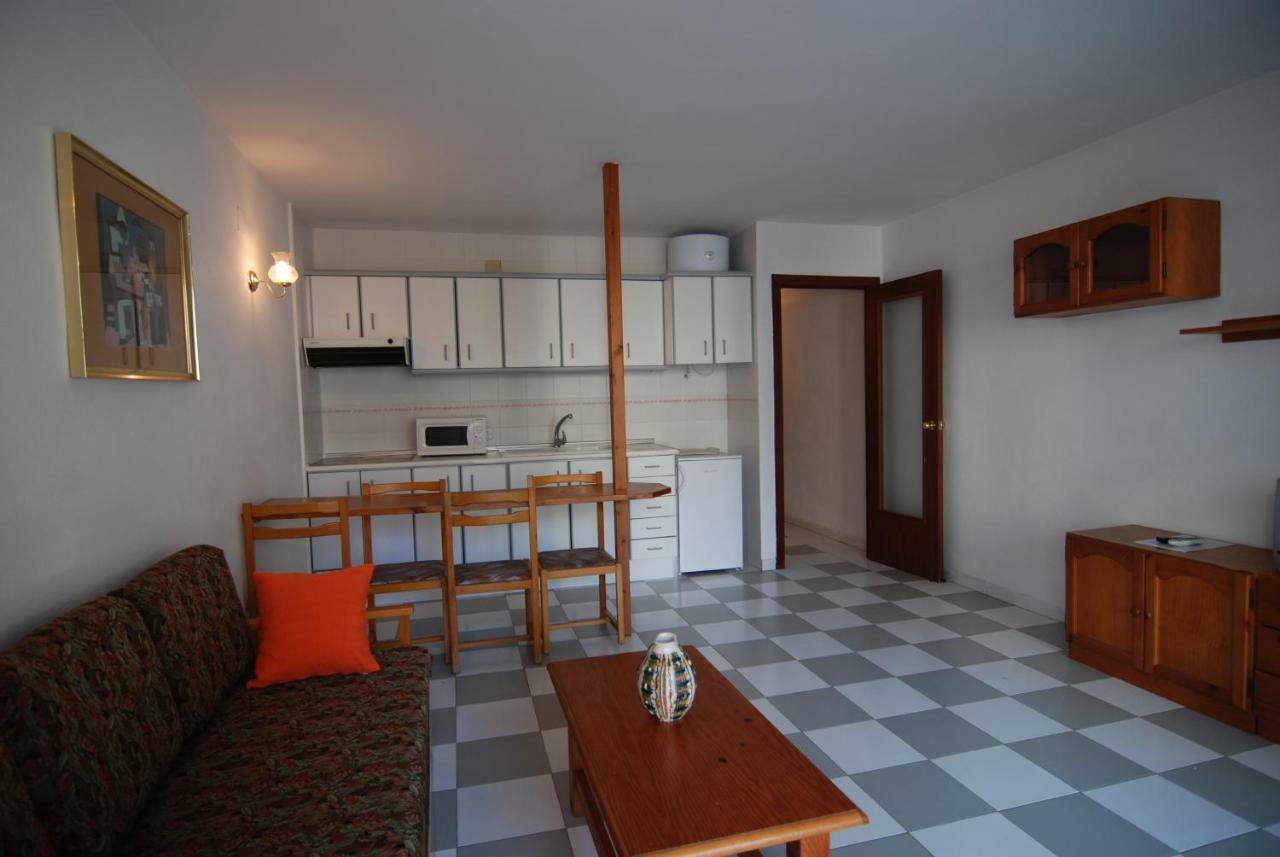 Zeus Montblanc Apartment Salou Luaran gambar